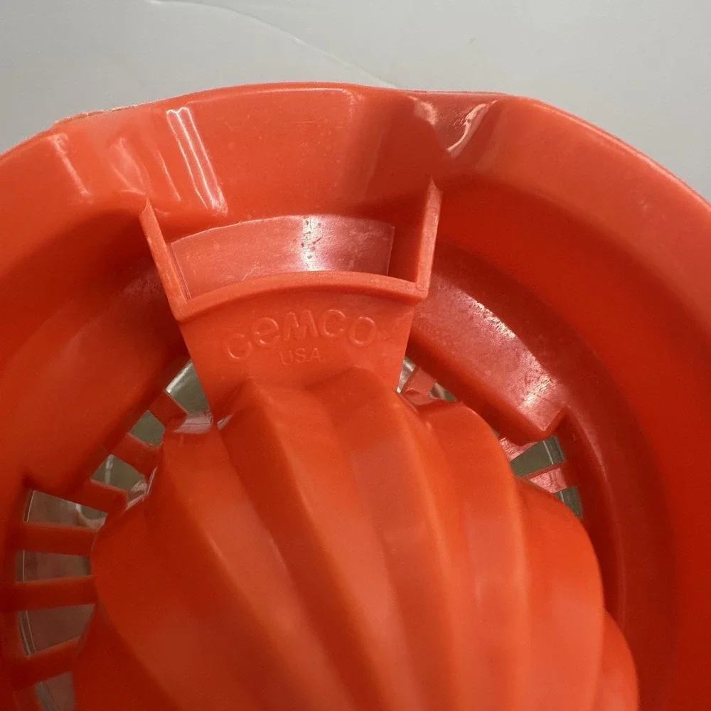 Vintage Gemco Orange Plastic Hand Juicer With Glass Jar Base 12-ounce Capacity